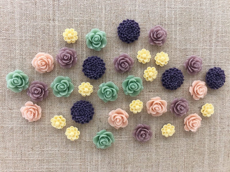 Temoyj 24Pcs Decorative Pushpins,Cork Board Tacks,Bulletin Board Tacks,Thumb Tack Decorative for CorkBoard, Office Organization or Home - Image 1